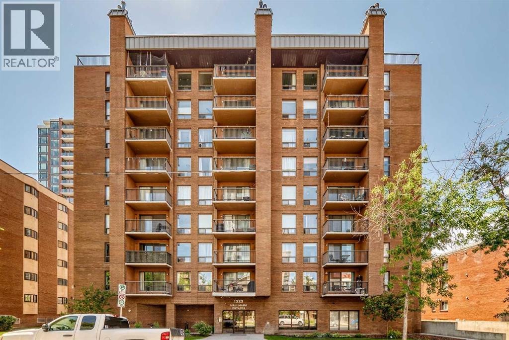 804, 1323 15 Avenue SW — photo 34