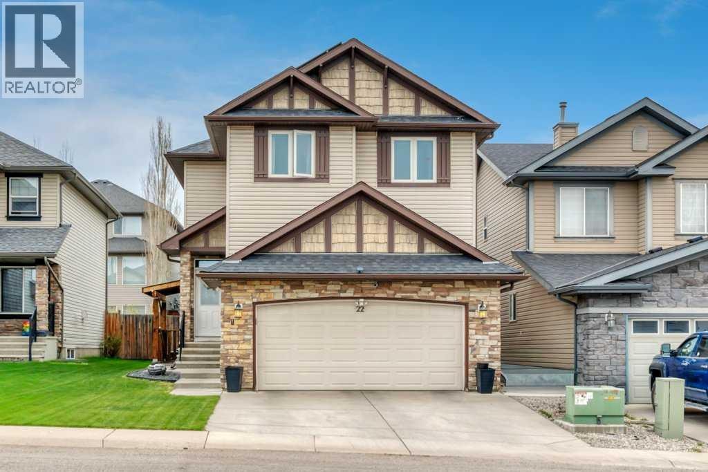 22 Kincora Heights NW — photo 1