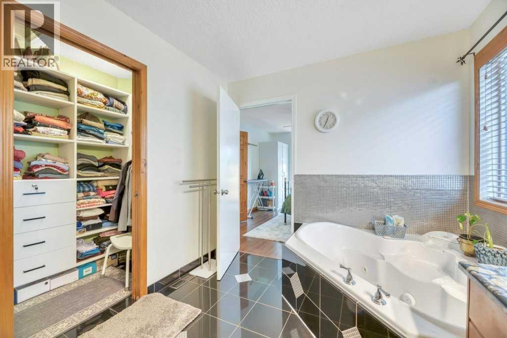 22 Kincora Heights NW — photo 22