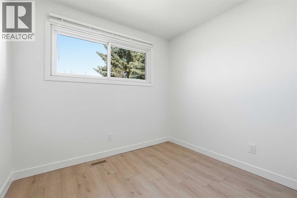 532 Rundleridge Drive NE — photo 18