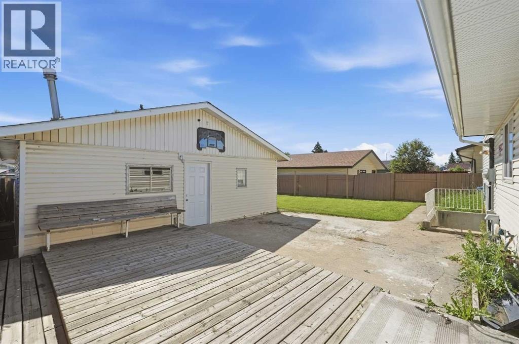 532 Rundleridge Drive NE — photo 37