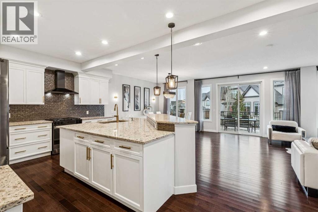 290 Mahogany Place SE — photo 3