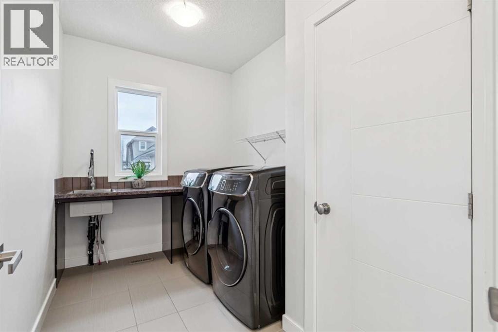 290 Mahogany Place SE — photo 32