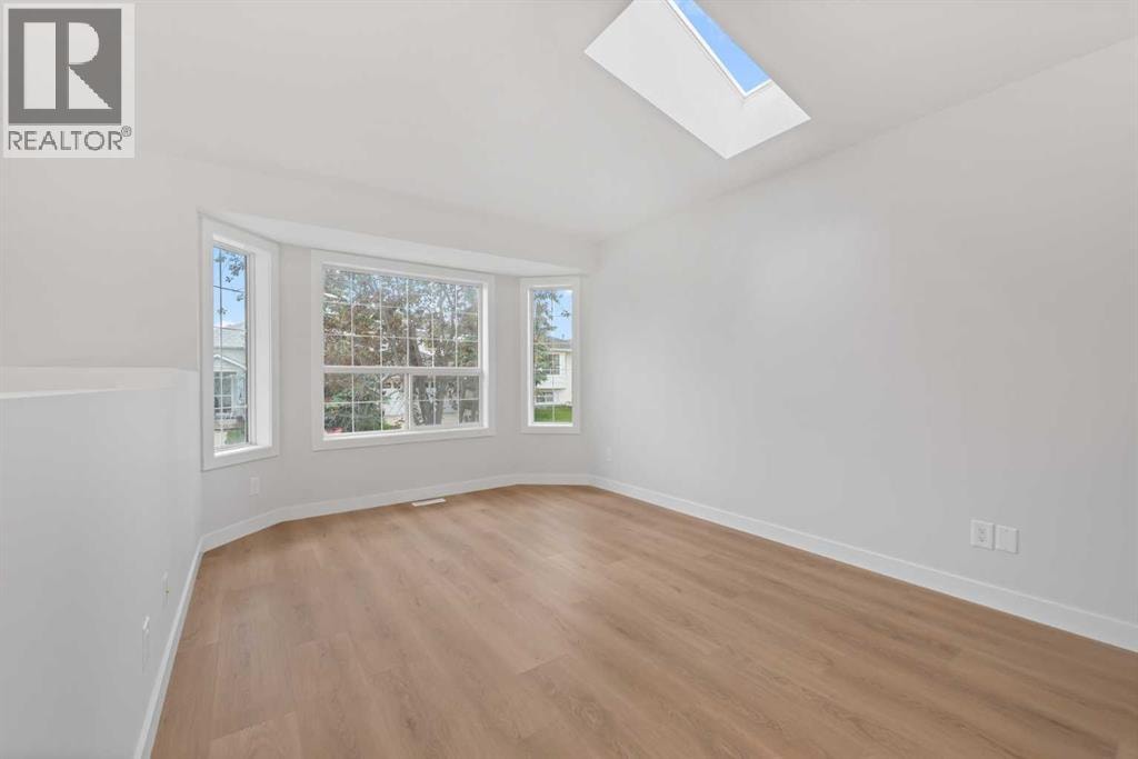 207 coral springs Circle NE — photo 3