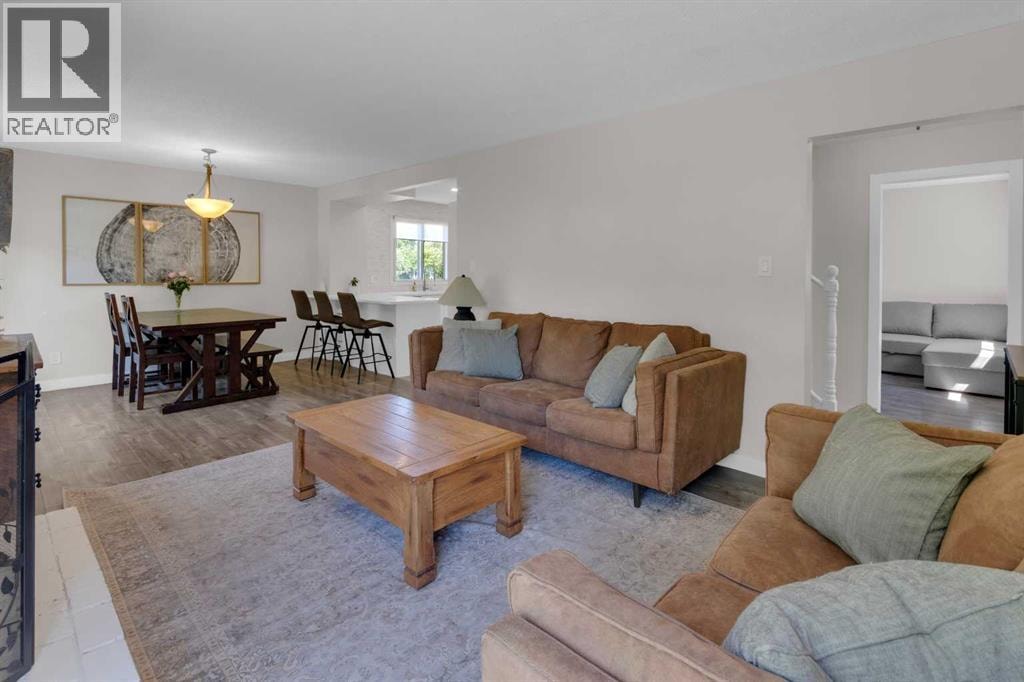 2 Crocus Crescent — photo 8