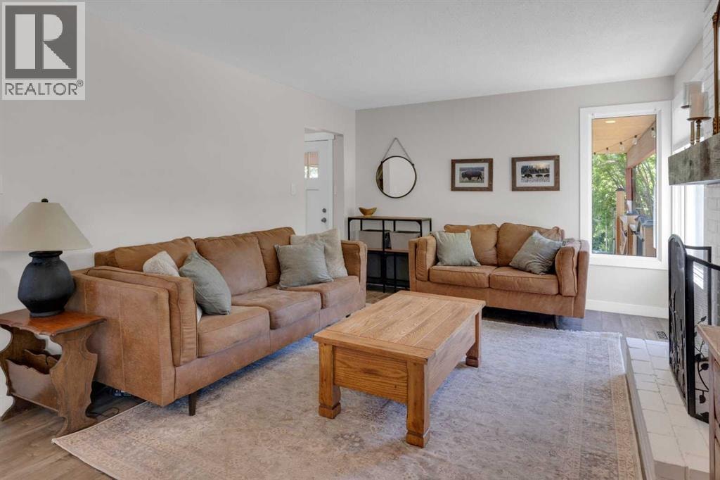 2 Crocus Crescent — photo 9