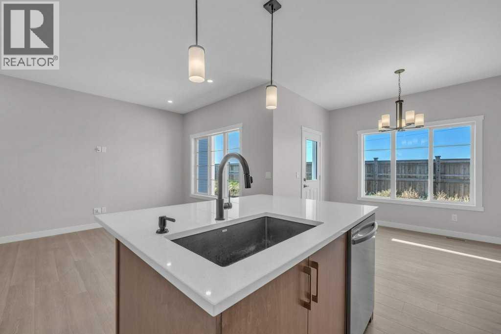 203 Homestead Common NE — photo 14