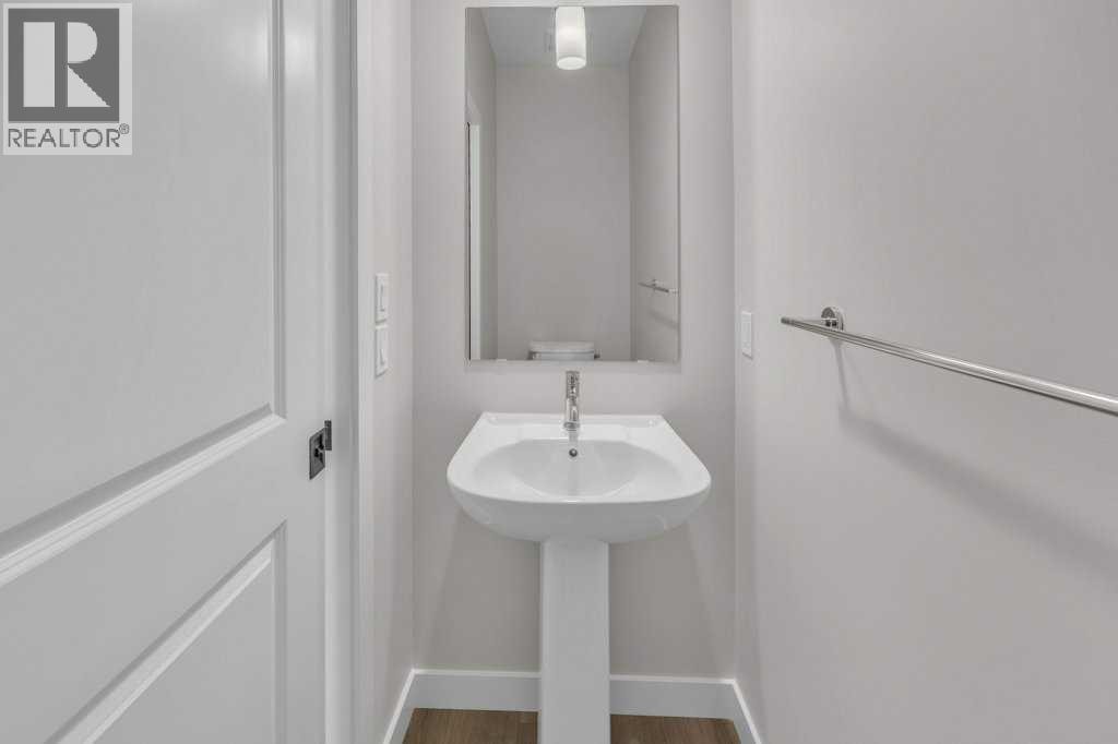 203 Homestead Common NE — photo 28