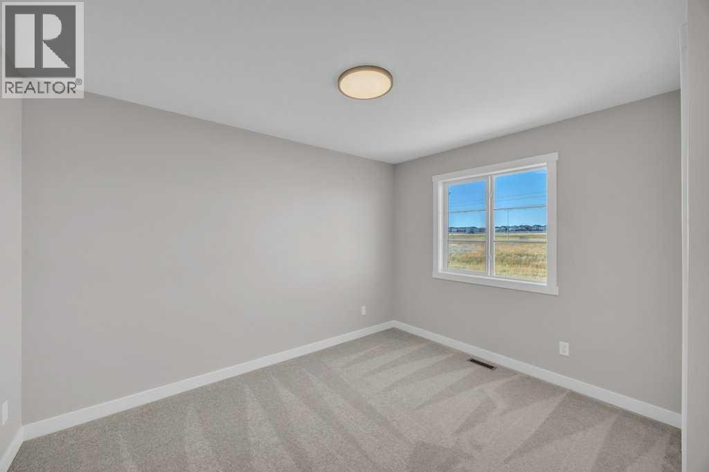 203 Homestead Common NE — photo 35