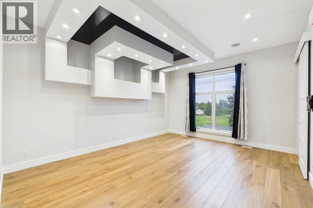 2430 28 Avenue SW — photo 21