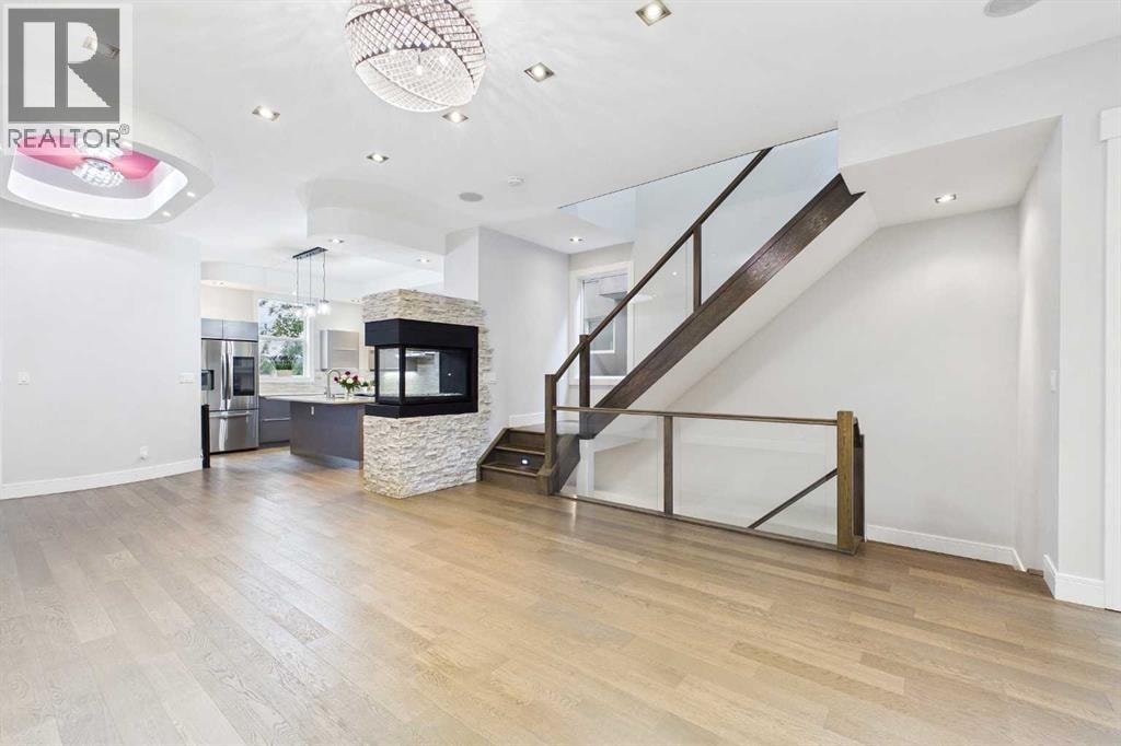 2430 28 Avenue SW — photo 10