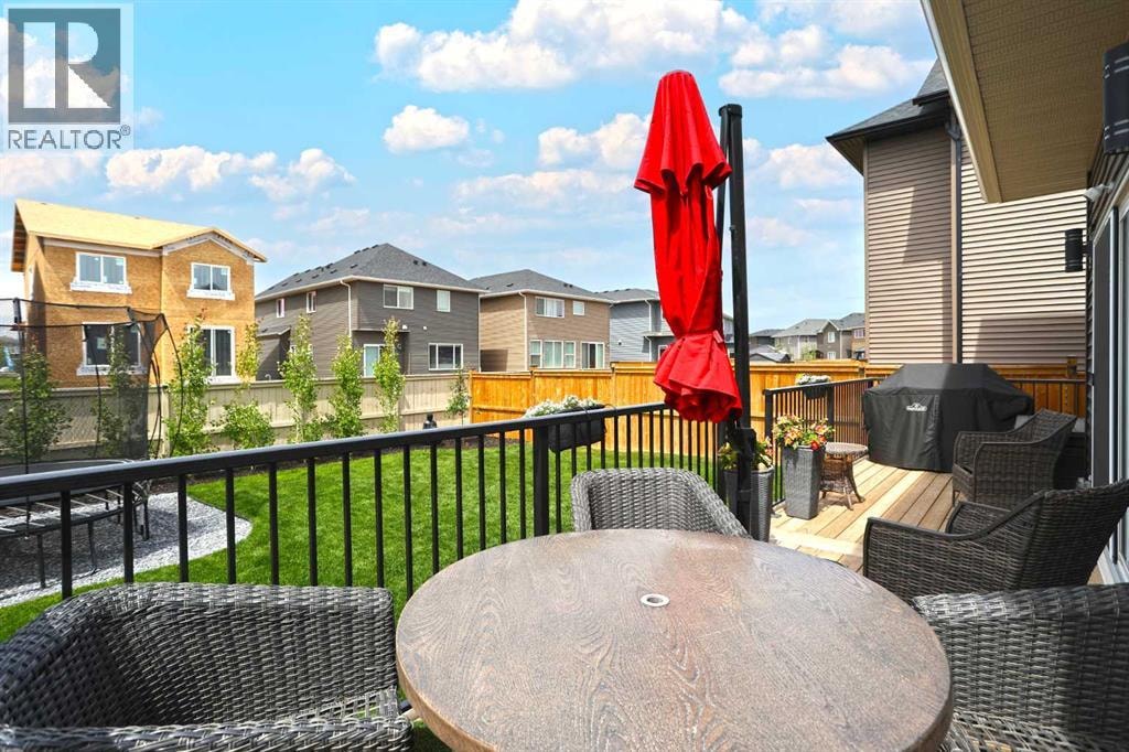 553 Baywater Manor SW — photo 41