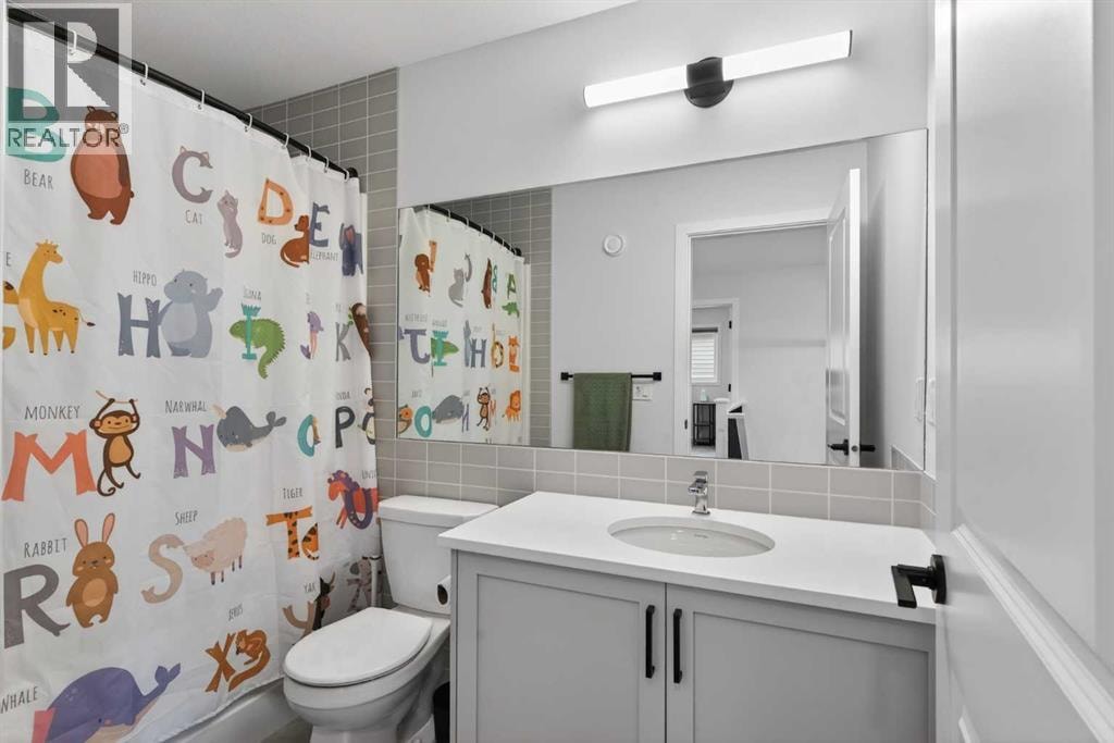 553 Baywater Manor SW — photo 35