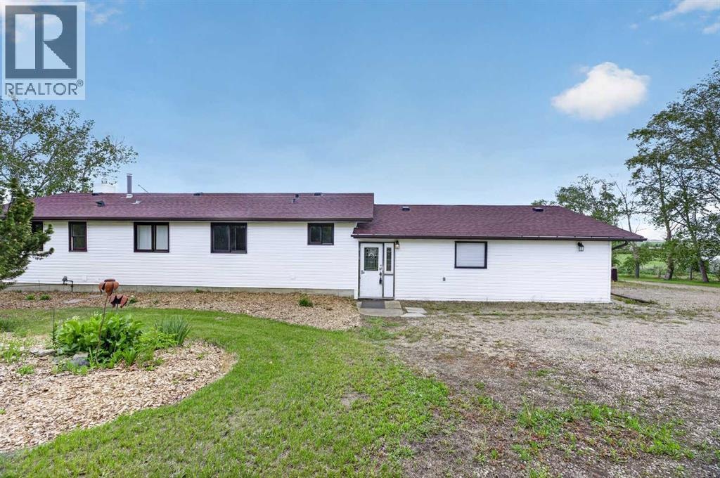 272098 Range Road 282A — photo 8