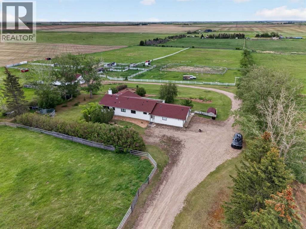 272098 Range Road 282A — photo 40