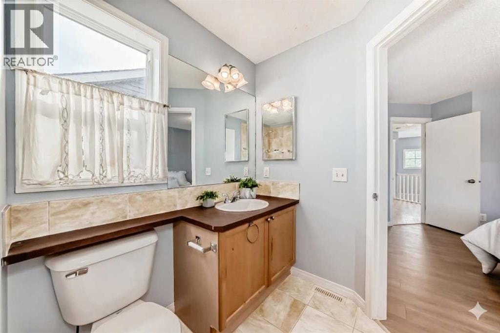 142 AUBURN BAY Heights SE — photo 34