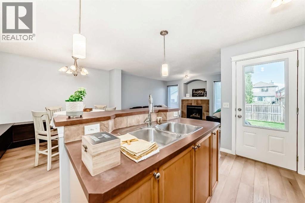 142 AUBURN BAY Heights SE — photo 10