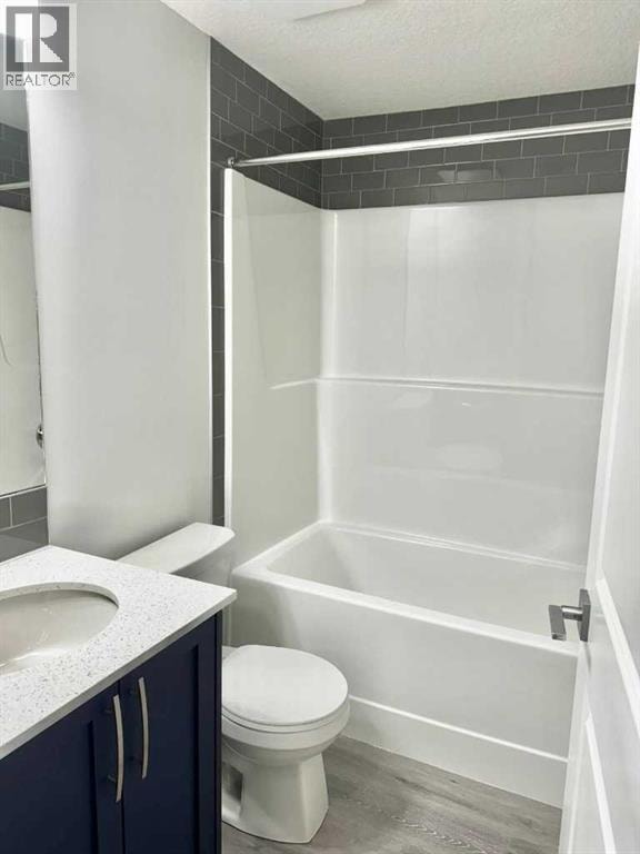 94 aquila Drive — photo 4