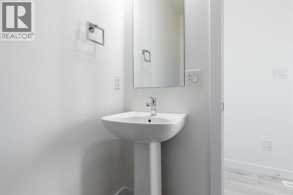 729 Clearview Green — photo 4
