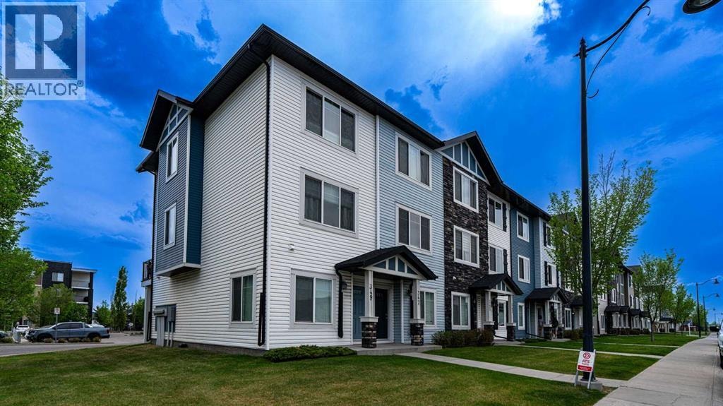 347 Taralake Way NE — photo 9
