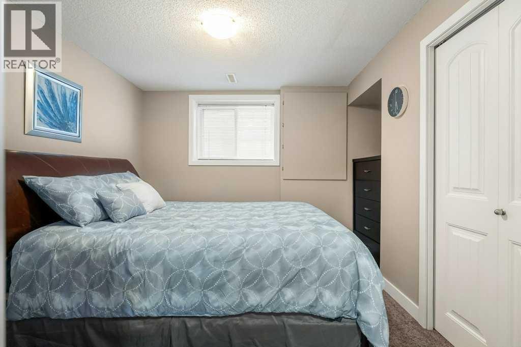 140 Panamount Circle NW — photo 35