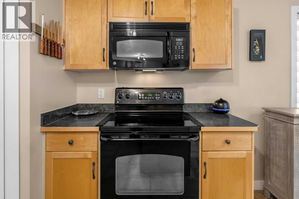 140 Panamount Circle NW — photo 12