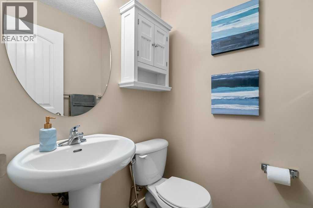 140 Panamount Circle NW — photo 18