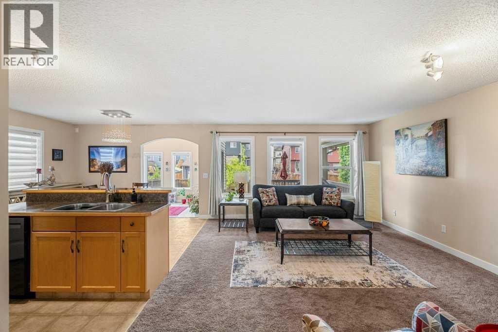 140 Panamount Circle NW — photo 4