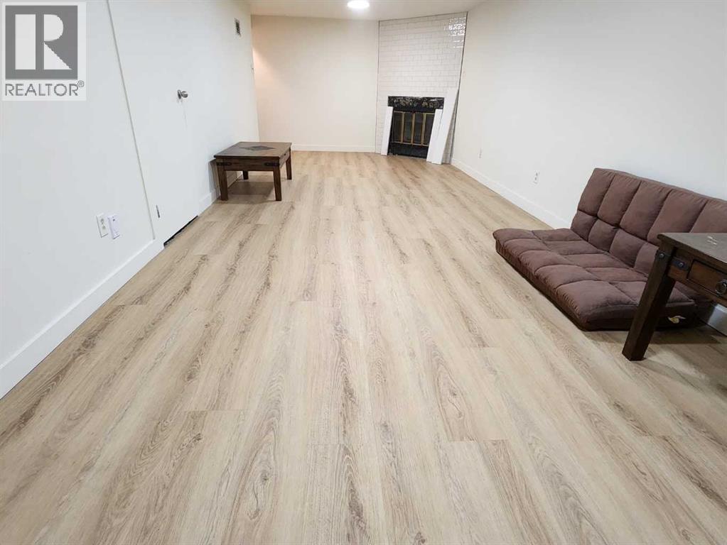 7304 5 Street SW — photo 11