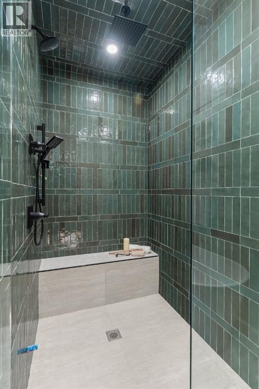 510 29 Avenue NW — photo 36