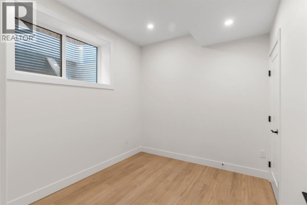 510 29 Avenue NW — photo 47