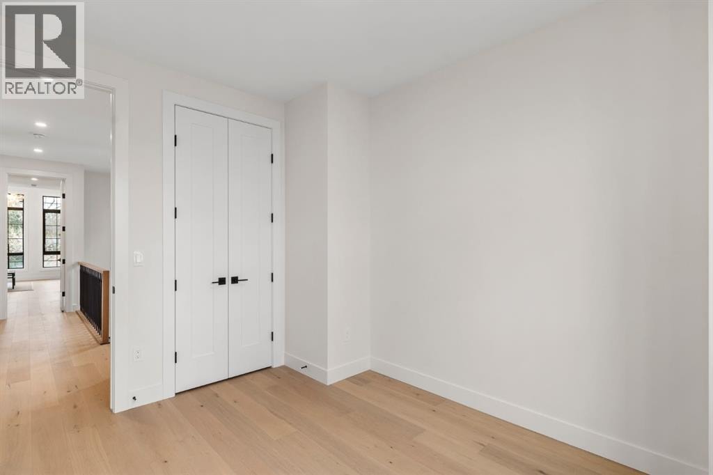 510 29 Avenue NW — photo 39