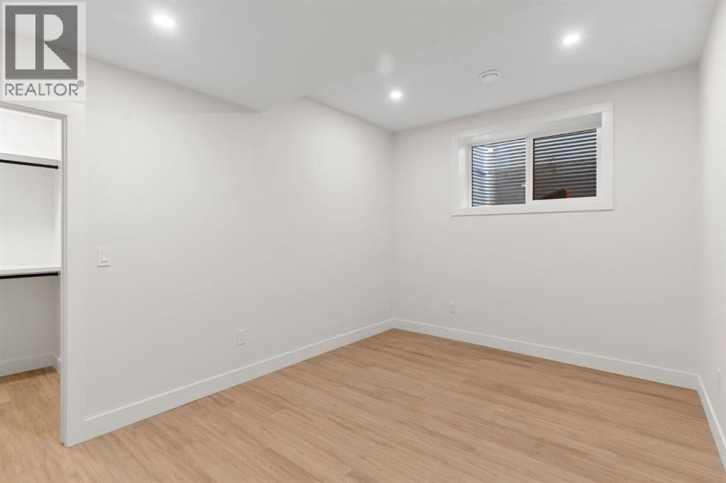 510 29 Avenue NW — photo 49