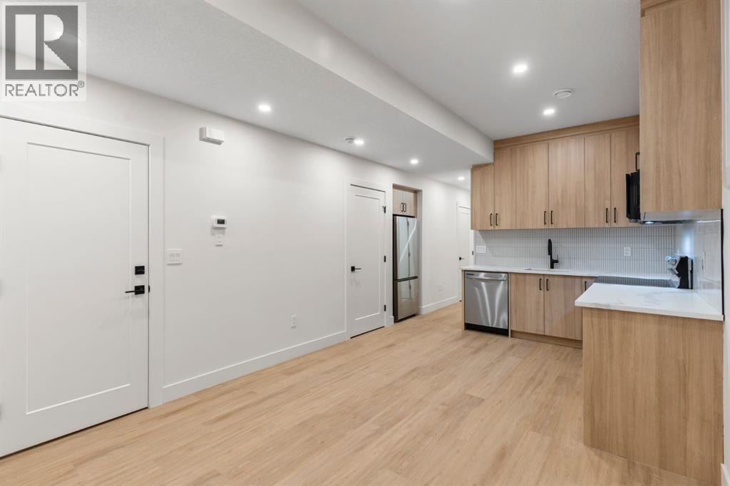 510 29 Avenue NW — photo 44