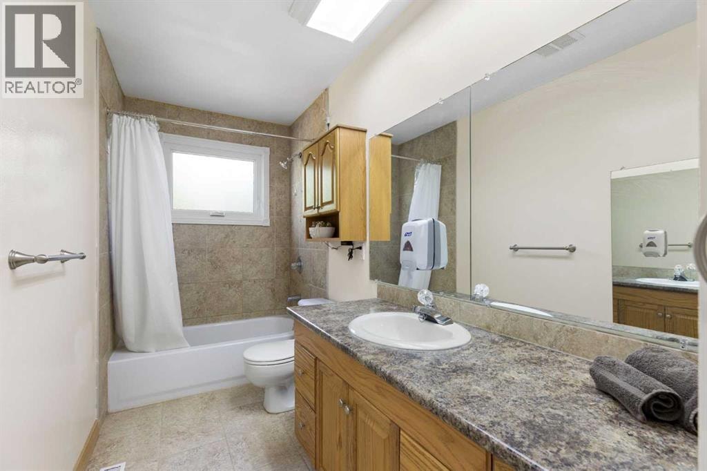 1016 Hunterdale Place NW — photo 14