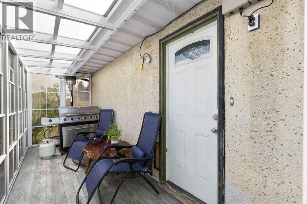 1016 Hunterdale Place NW — photo 32