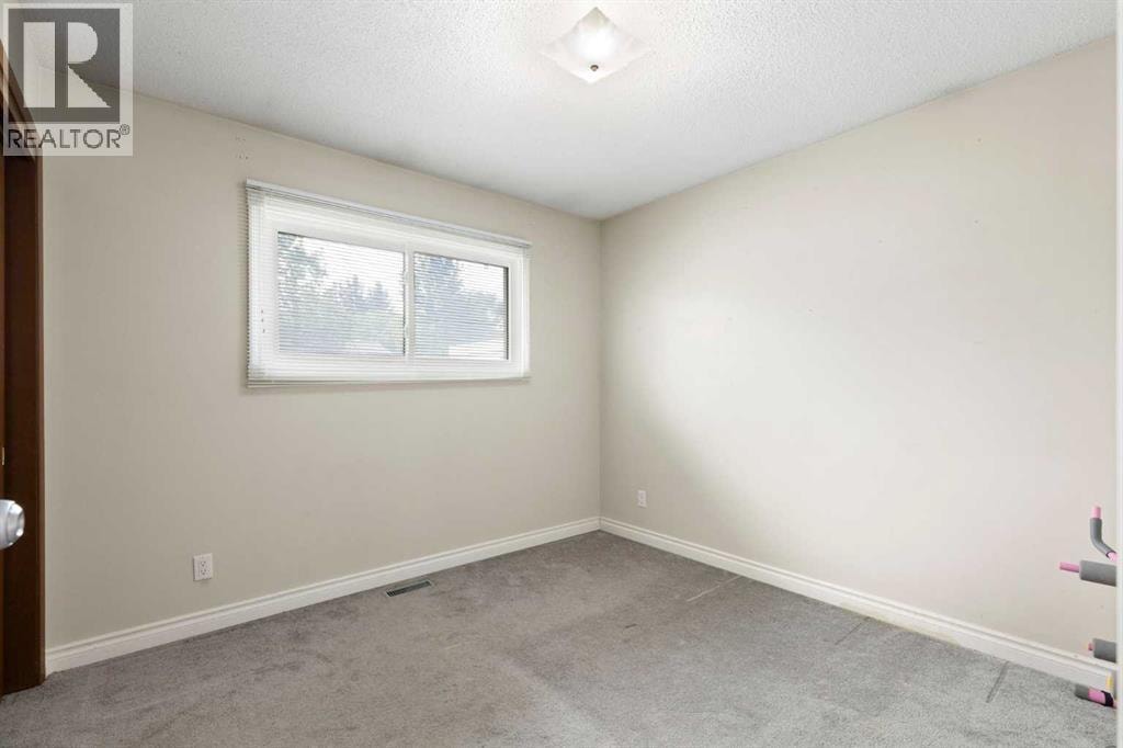 1016 Hunterdale Place NW — photo 18