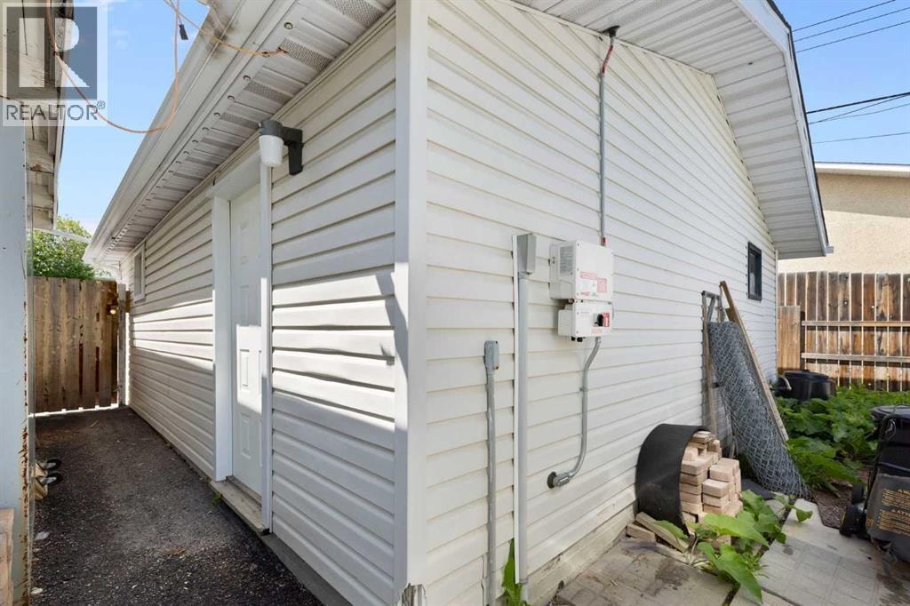 1016 Hunterdale Place NW — photo 39