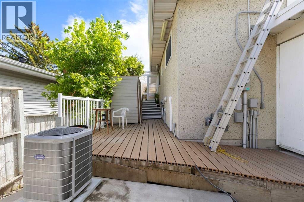 1016 Hunterdale Place NW — photo 35