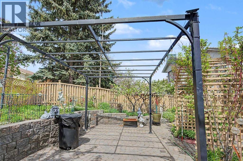 2020 Sirocco Drive SW — photo 44