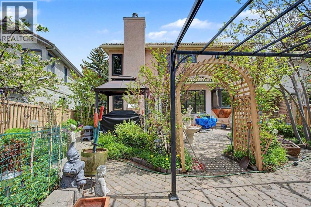 2020 Sirocco Drive SW — photo 43