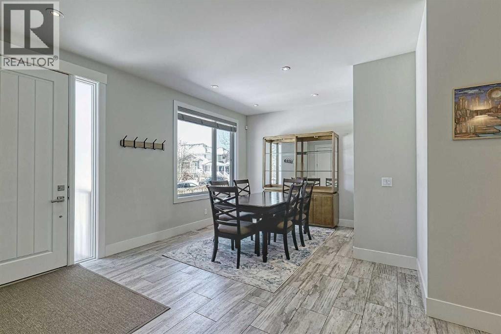 2418 24A Street SW — photo 11