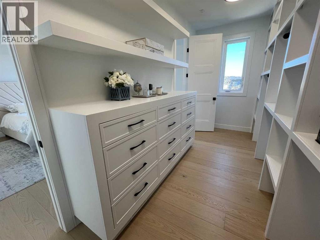 48 Rockcliff Terrace NW — photo 32