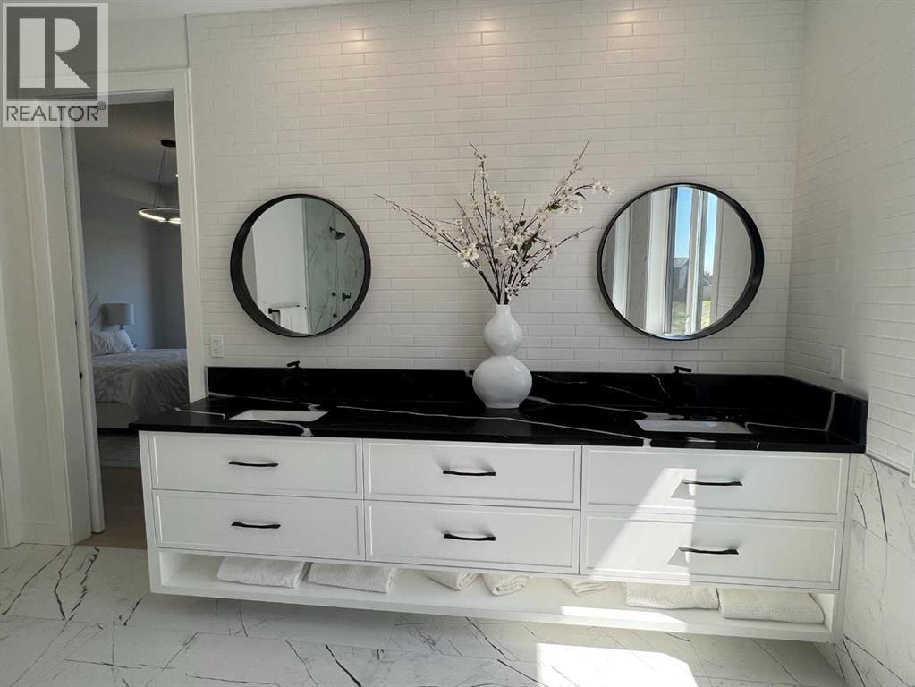 48 Rockcliff Terrace NW — photo 35