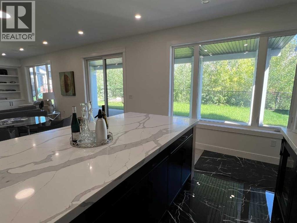 48 Rockcliff Terrace NW — photo 44