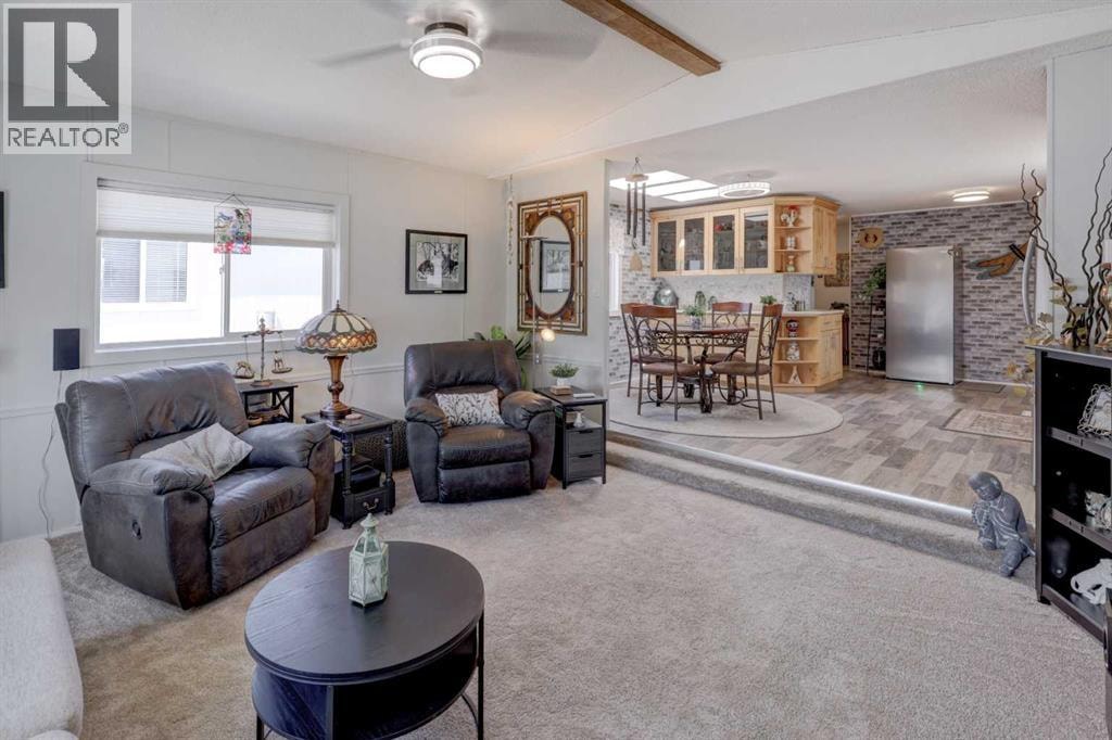 256 Burroughs Circle NE — photo 11