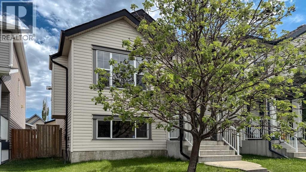 367 Copperfield Heights SE — photo 2