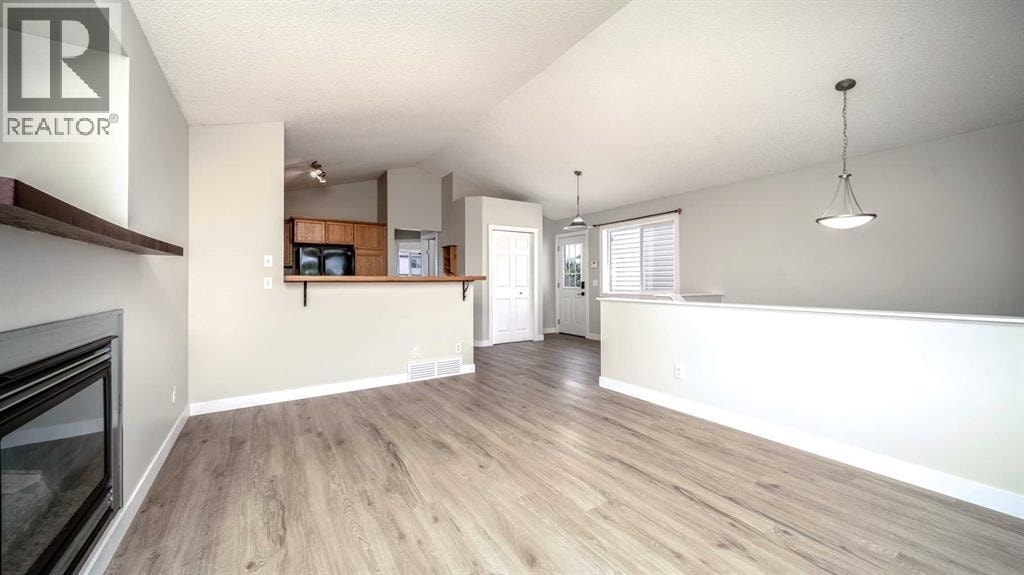 367 Copperfield Heights SE — photo 7