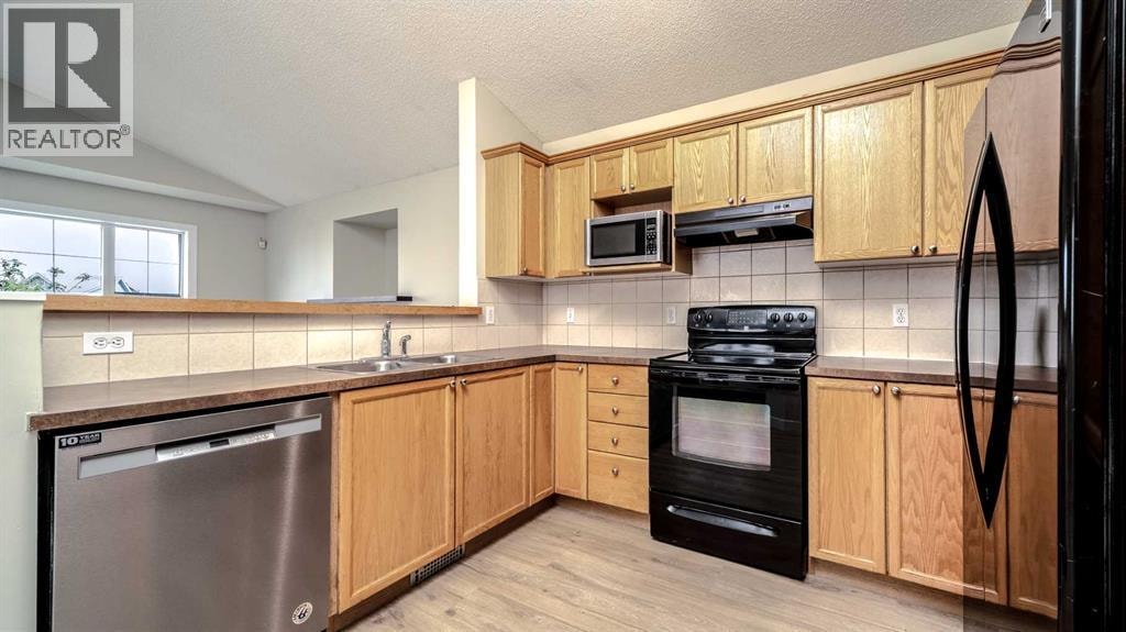 367 Copperfield Heights SE — photo 9