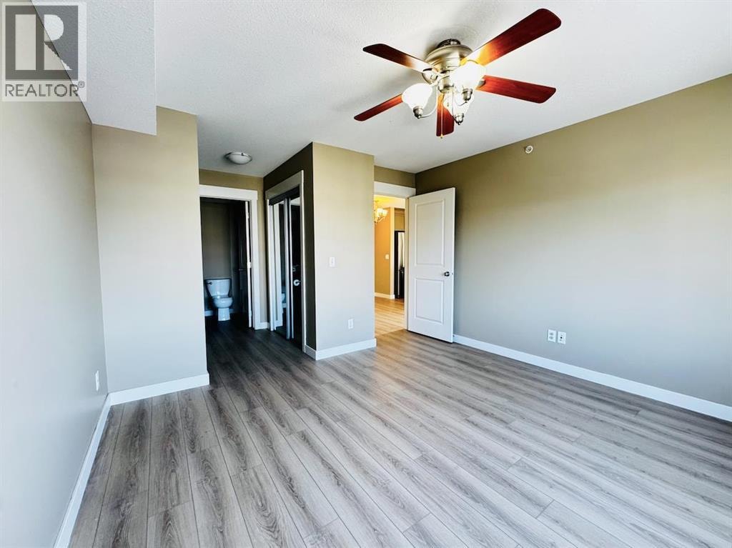 6413, 155 Skyview Ranch Way NE — photo 5
